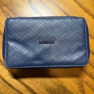 MISSONI x DELTA Travel Case